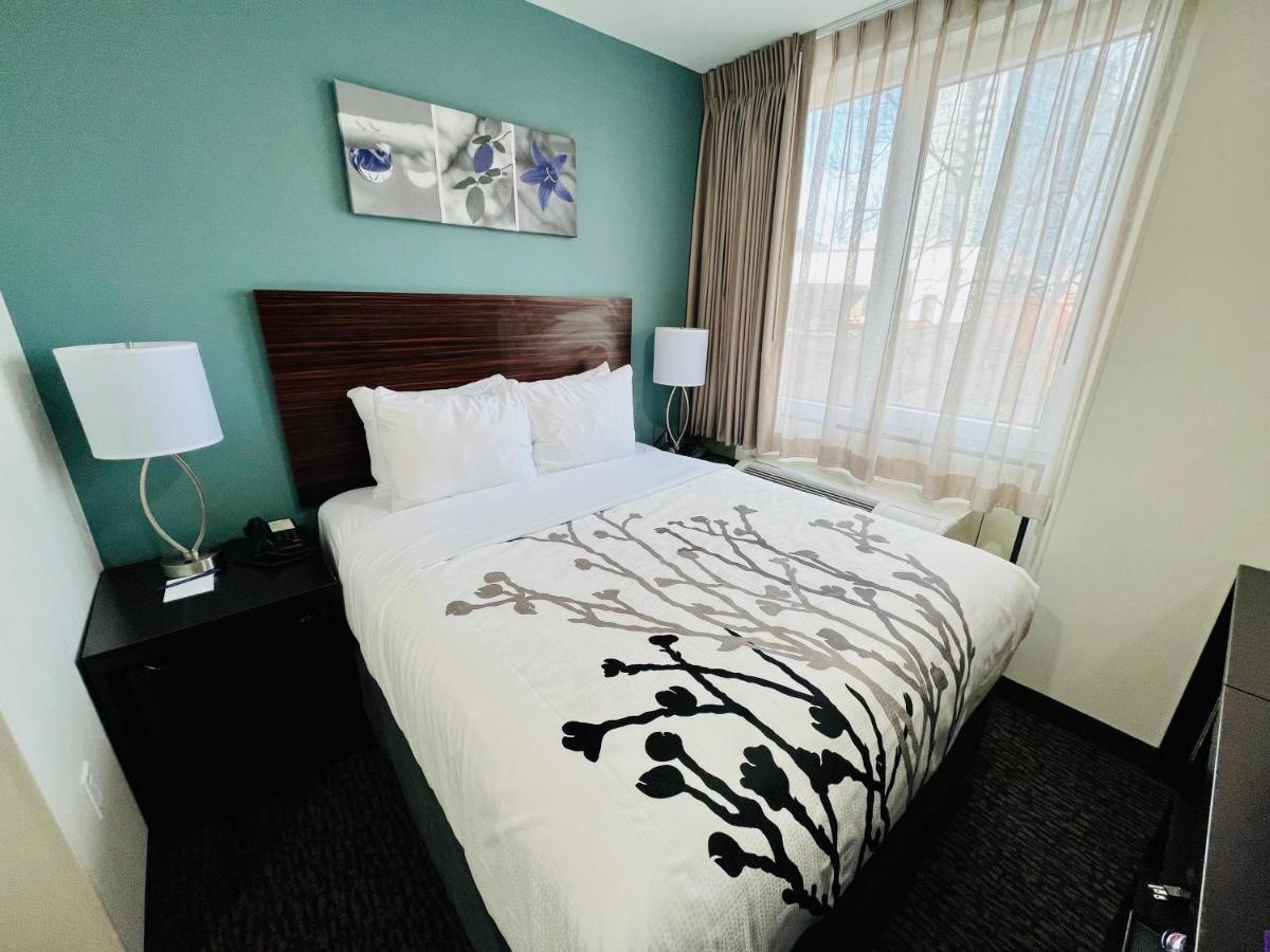 Sleep Inn Brooklyn - Sheepshead Bay New York Exteriör bild